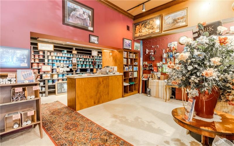 205 4th Street, Irwin, 15642, ,Commercial-industrial-business,For Sale,4th Street,1688876