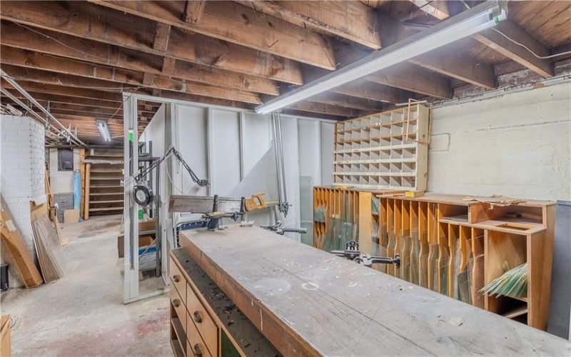 205 4th Street, Irwin, 15642, ,Commercial-industrial-business,For Sale,4th Street,1688876