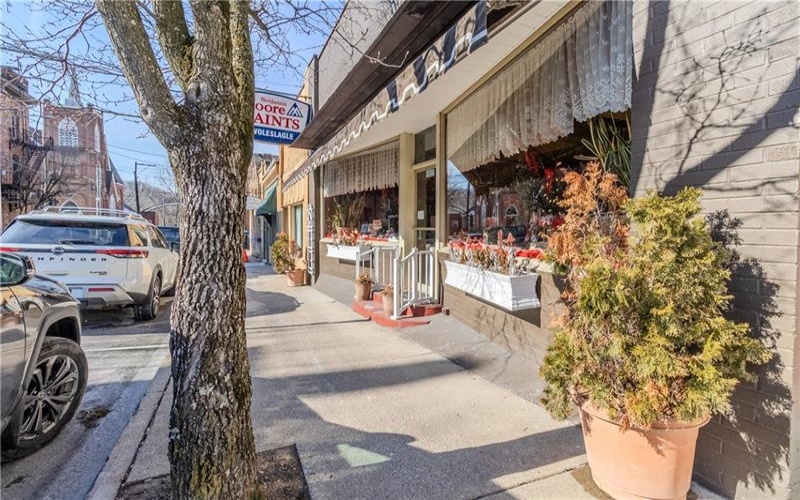205 4th Street, Irwin, 15642, ,Commercial-industrial-business,For Sale,4th Street,1688876