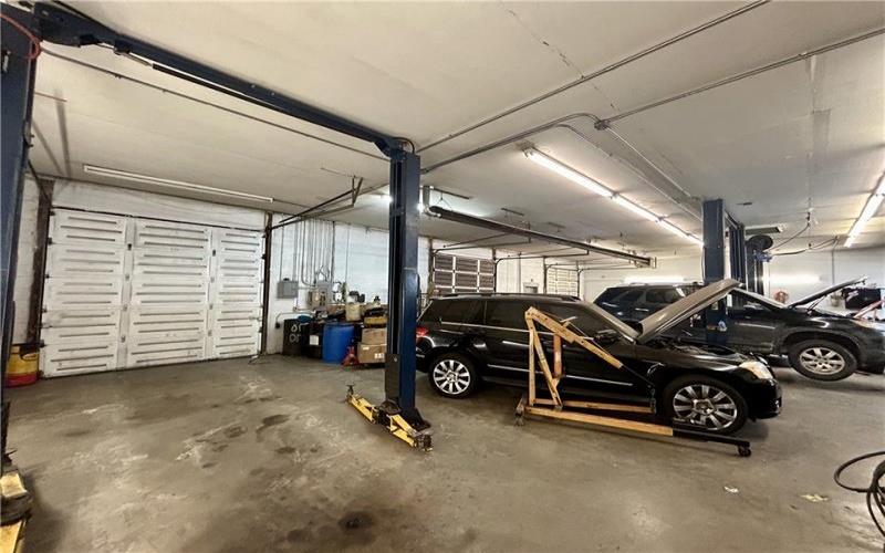 340 Industrial Blvd, New Kensington, 15068, ,Commercial-industrial-business,For Sale,Industrial Blvd,1689090