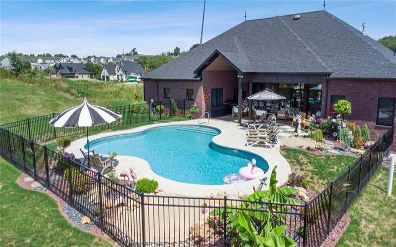7858 Oscar Ct, Irwin, 15642, 4 Bedrooms Bedrooms, 10 Rooms Rooms,3.1 BathroomsBathrooms,Residential,For Sale,Oscar Ct,1689007