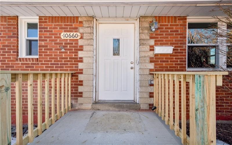 10660 Bellview Dr, Irwin, 15642, 3 Bedrooms Bedrooms, ,2 BathroomsBathrooms,Residential,For Sale,Bellview Dr,1689032