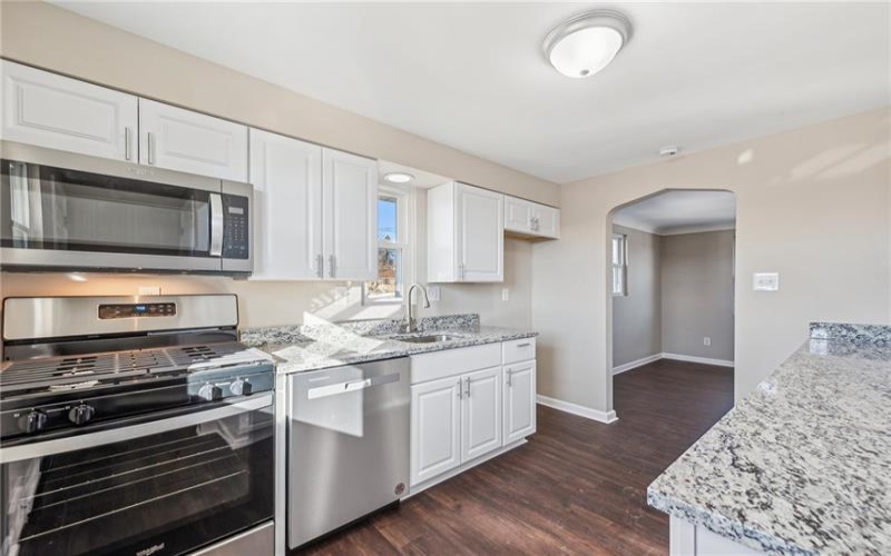 10660 Bellview Dr, Irwin, 15642, 3 Bedrooms Bedrooms, ,2 BathroomsBathrooms,Residential,For Sale,Bellview Dr,1689032