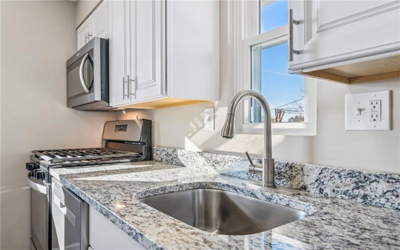 10660 Bellview Dr, Irwin, 15642, 3 Bedrooms Bedrooms, ,2 BathroomsBathrooms,Residential,For Sale,Bellview Dr,1689032