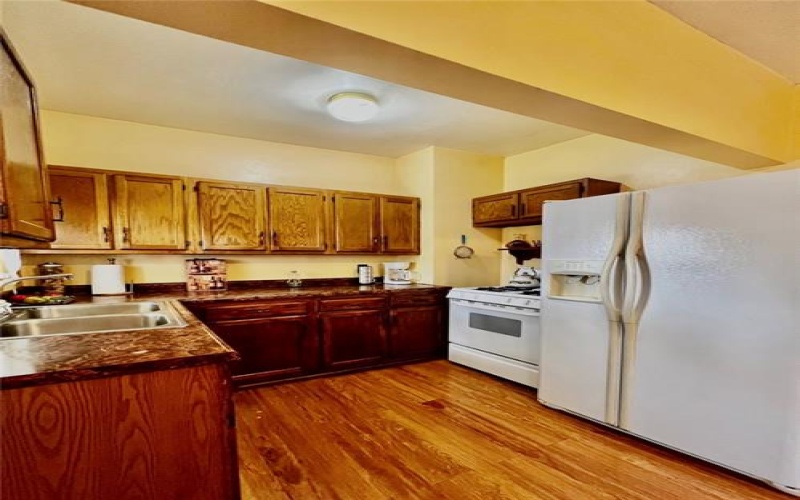 1510 5th Ave, New Kensington, 15068, 3 Bedrooms Bedrooms, 8 Rooms Rooms,1 BathroomBathrooms,Residential,For Sale,5th Ave,1669863