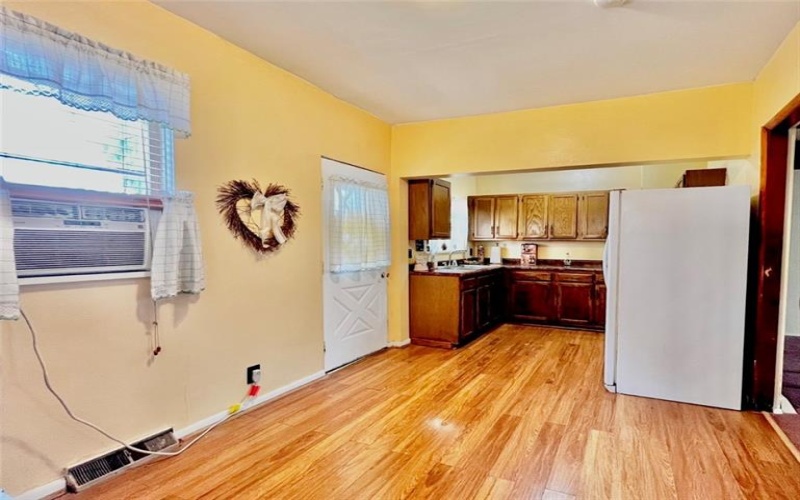 1510 5th Ave, New Kensington, 15068, 3 Bedrooms Bedrooms, 8 Rooms Rooms,1 BathroomBathrooms,Residential,For Sale,5th Ave,1669863