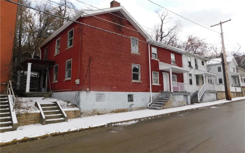 207 4th Street, Fayette City, 15438, ,Multi-unit,For Sale,4th Street,1688739