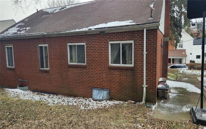 25 Kay Street, Uniontown, 15401, 3 Bedrooms Bedrooms, 6 Rooms Rooms,1.2 BathroomsBathrooms,Residential,For Sale,Kay Street,1688960