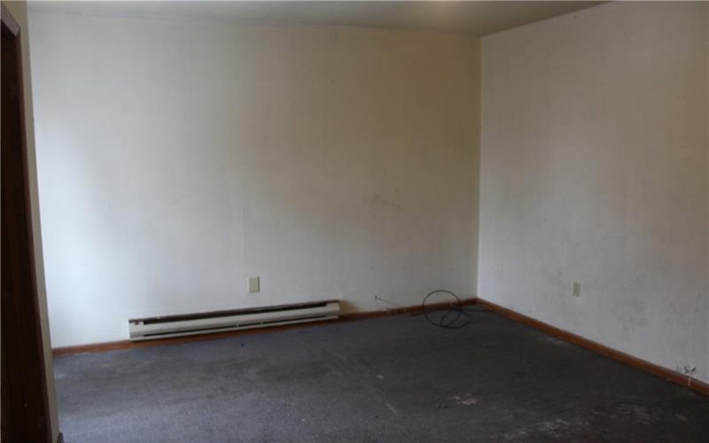 493 Sixth St, Donora, 15033, 5 Bedrooms Bedrooms, 9 Rooms Rooms,1 BathroomBathrooms,Residential,For Sale,Sixth St,1688963