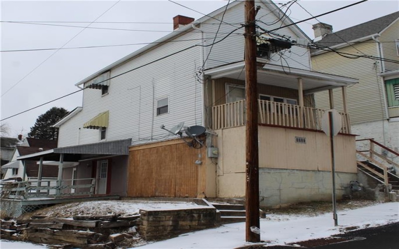 401 Short St, Donora, 15033, 3 Bedrooms Bedrooms, 6 Rooms Rooms,2 BathroomsBathrooms,Residential,For Sale,Short St,1688967