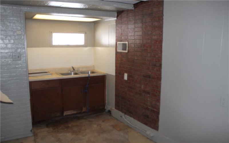 401 Short St, Donora, 15033, 3 Bedrooms Bedrooms, 6 Rooms Rooms,2 BathroomsBathrooms,Residential,For Sale,Short St,1688967