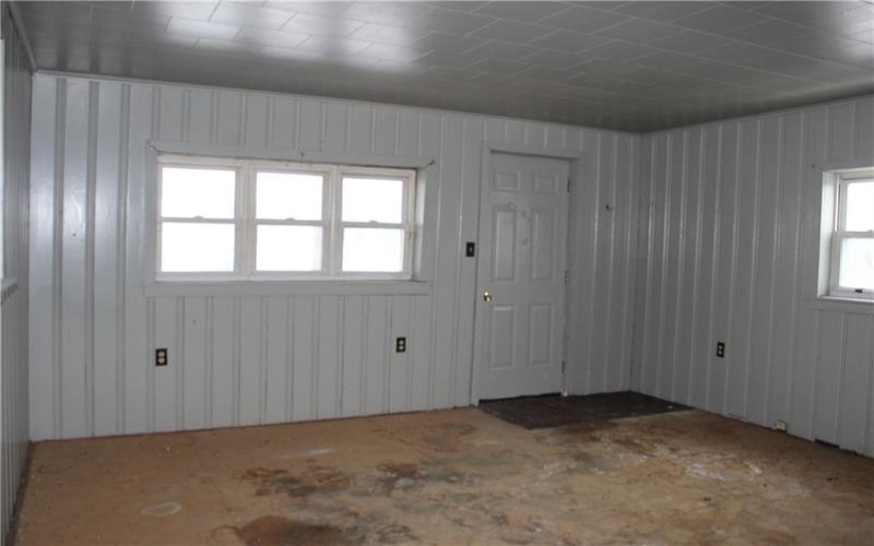 401 Short St, Donora, 15033, 3 Bedrooms Bedrooms, 6 Rooms Rooms,2 BathroomsBathrooms,Residential,For Sale,Short St,1688967