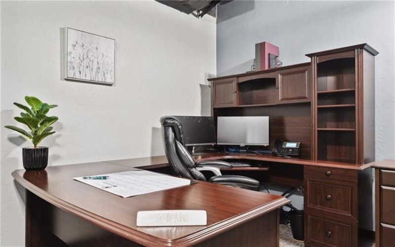 811 Center Avenue, New Stanton, 15672, ,Commercial-industrial-business,For Sale,Center Avenue,1689100