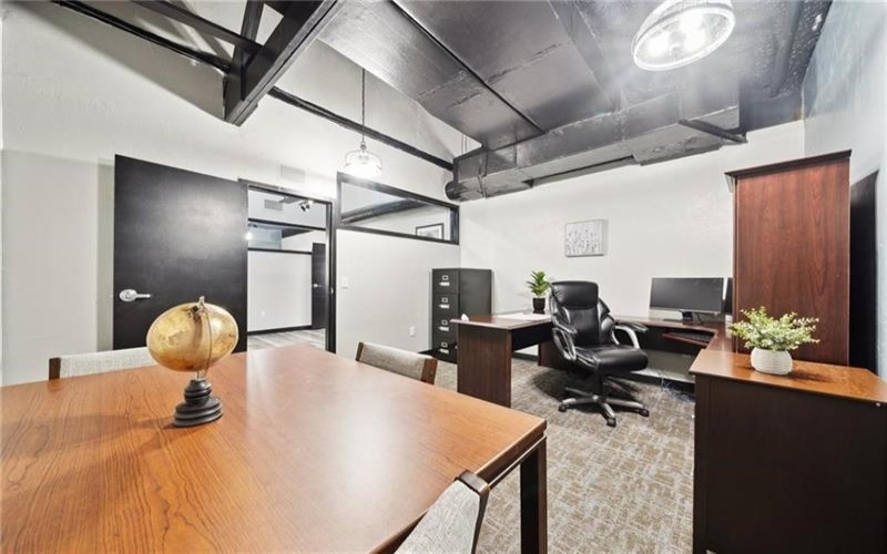 811 Center Avenue, New Stanton, 15672, ,Commercial-industrial-business,For Sale,Center Avenue,1689100