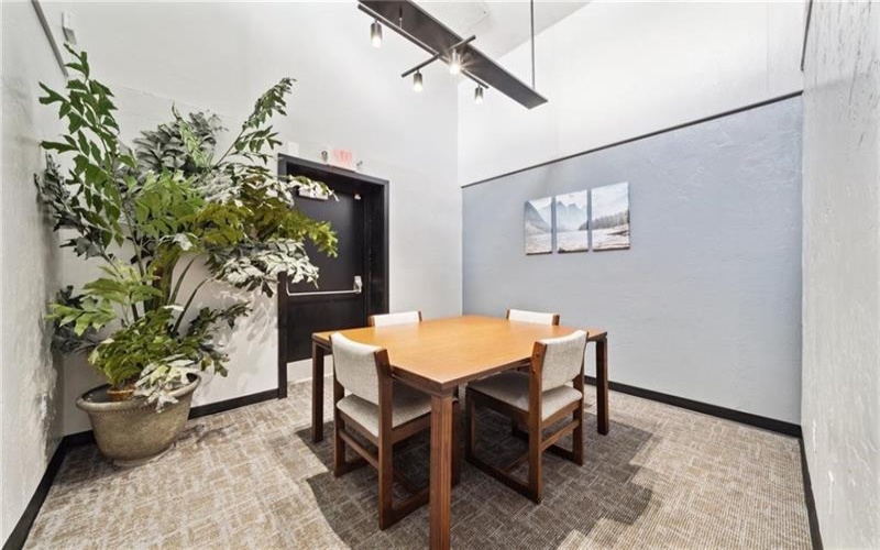 811 Center Avenue, New Stanton, 15672, ,Commercial-industrial-business,For Sale,Center Avenue,1689100