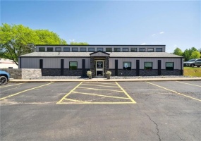 811 Center Avenue, New Stanton, 15672, ,Commercial-industrial-business,For Sale,Center Avenue,1689100