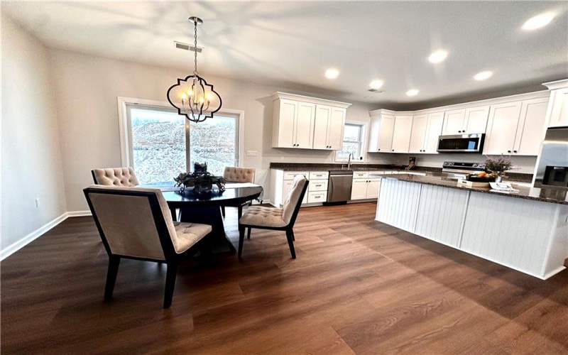 211 Ruby Dr, Uniontown, 15401, 3 Bedrooms Bedrooms, ,2 BathroomsBathrooms,Residential,For Sale,Ruby Dr,1689198