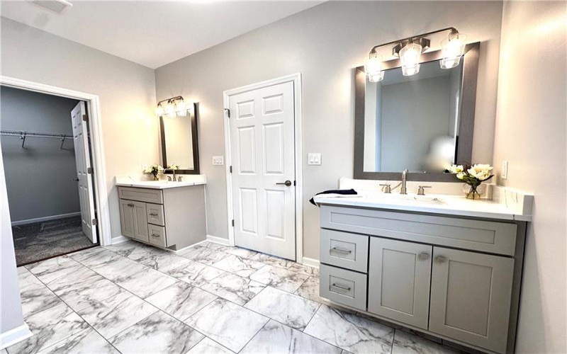 211 Ruby Dr, Uniontown, 15401, 3 Bedrooms Bedrooms, ,2 BathroomsBathrooms,Residential,For Sale,Ruby Dr,1689198