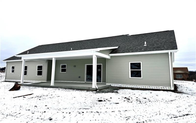 211 Ruby Dr, Uniontown, 15401, 3 Bedrooms Bedrooms, ,2 BathroomsBathrooms,Residential,For Sale,Ruby Dr,1689198