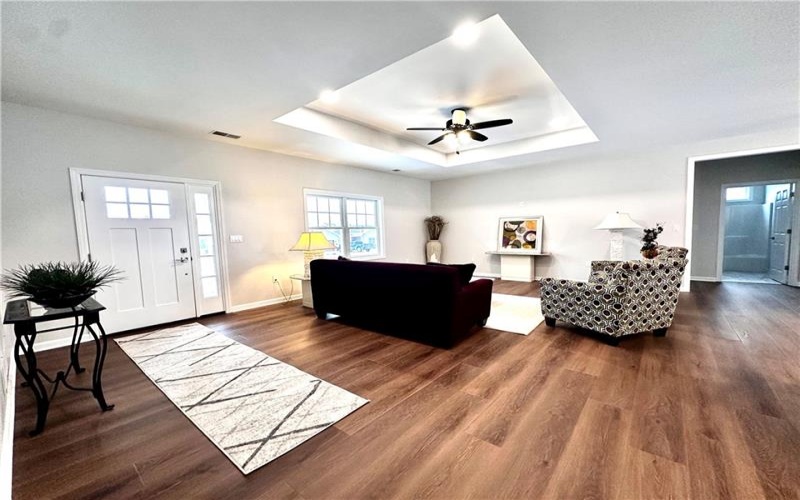 211 Ruby Dr, Uniontown, 15401, 3 Bedrooms Bedrooms, ,2 BathroomsBathrooms,Residential,For Sale,Ruby Dr,1689198