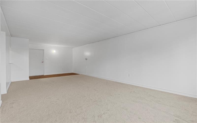 820 Beau Street, Washington, 15301, 1 Bedroom Bedrooms, 4 Rooms Rooms,1.1 BathroomsBathrooms,Residential,For Sale,Beau Street,1689293
