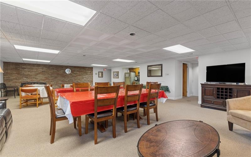 820 Beau Street, Washington, 15301, 1 Bedroom Bedrooms, 4 Rooms Rooms,1.1 BathroomsBathrooms,Residential,For Sale,Beau Street,1689293