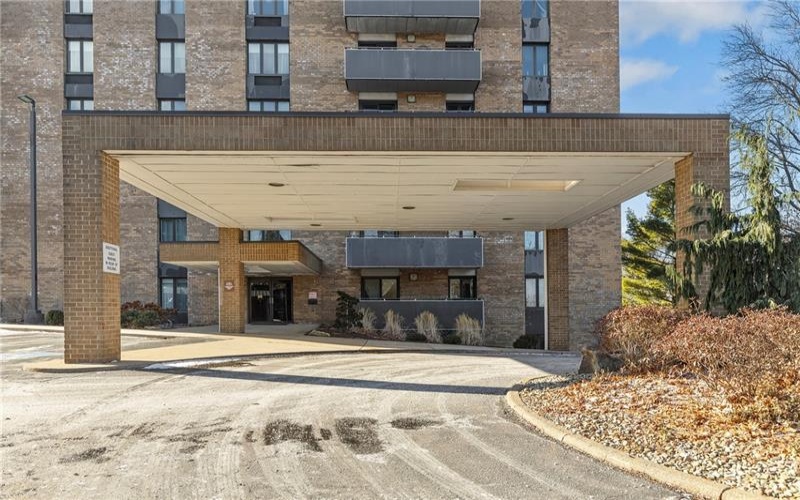 820 Beau Street, Washington, 15301, 1 Bedroom Bedrooms, 4 Rooms Rooms,1.1 BathroomsBathrooms,Residential,For Sale,Beau Street,1689293