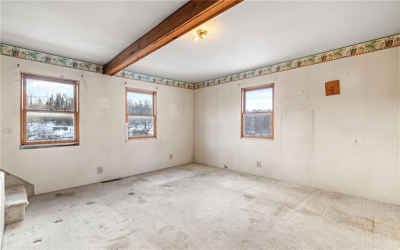 14 Hubbard Rd, Burgettstown, 15021, 2 Bedrooms Bedrooms, ,1.1 BathroomsBathrooms,Residential,For Sale,Hubbard Rd,1689369