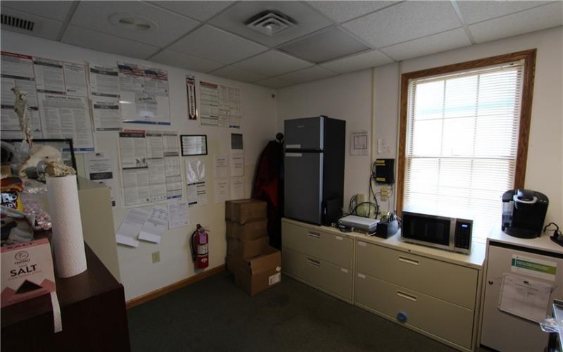 352 Railroad St, Ligonier, 15658, ,Commercial-industrial-business,For Sale,Railroad St,1689449