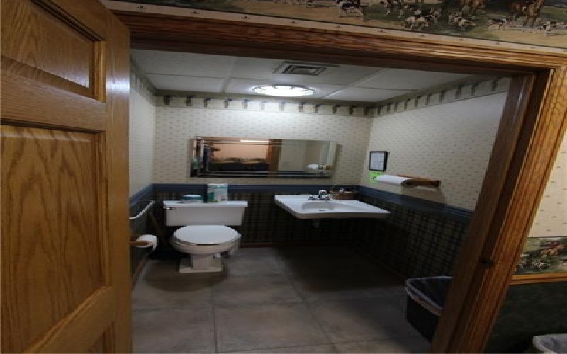 352 Railroad St, Ligonier, 15658, ,Commercial-industrial-business,For Sale,Railroad St,1689449