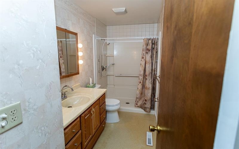 140 Redstone Furnace Road, Hopwood, 15445, 3 Bedrooms Bedrooms, 8 Rooms Rooms,1.1 BathroomsBathrooms,Residential,For Sale,Redstone Furnace Road,1689077