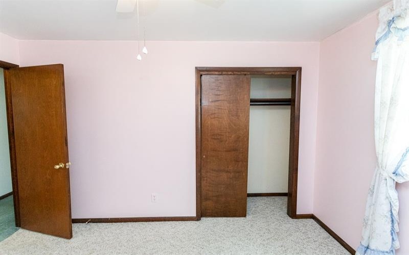 140 Redstone Furnace Road, Hopwood, 15445, 3 Bedrooms Bedrooms, 8 Rooms Rooms,1.1 BathroomsBathrooms,Residential,For Sale,Redstone Furnace Road,1689077