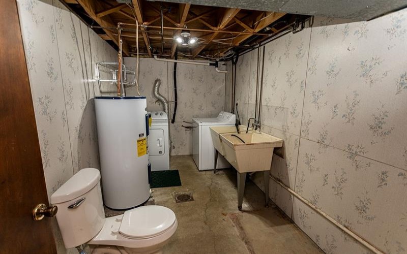 140 Redstone Furnace Road, Hopwood, 15445, 3 Bedrooms Bedrooms, 8 Rooms Rooms,1.1 BathroomsBathrooms,Residential,For Sale,Redstone Furnace Road,1689077