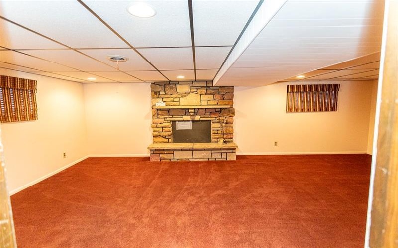 140 Redstone Furnace Road, Hopwood, 15445, 3 Bedrooms Bedrooms, 8 Rooms Rooms,1.1 BathroomsBathrooms,Residential,For Sale,Redstone Furnace Road,1689077