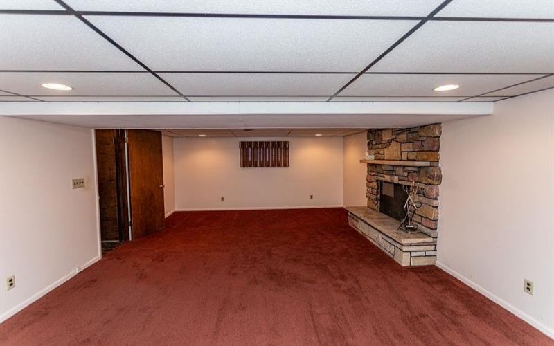 140 Redstone Furnace Road, Hopwood, 15445, 3 Bedrooms Bedrooms, 8 Rooms Rooms,1.1 BathroomsBathrooms,Residential,For Sale,Redstone Furnace Road,1689077