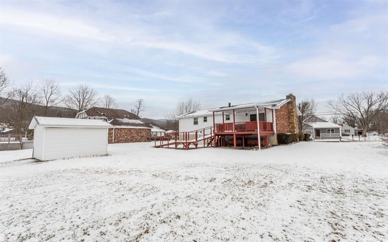 140 Redstone Furnace Road, Hopwood, 15445, 3 Bedrooms Bedrooms, 8 Rooms Rooms,1.1 BathroomsBathrooms,Residential,For Sale,Redstone Furnace Road,1689077