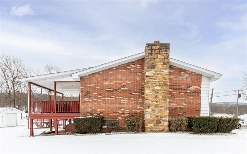 140 Redstone Furnace Road, Hopwood, 15445, 3 Bedrooms Bedrooms, 8 Rooms Rooms,1.1 BathroomsBathrooms,Residential,For Sale,Redstone Furnace Road,1689077