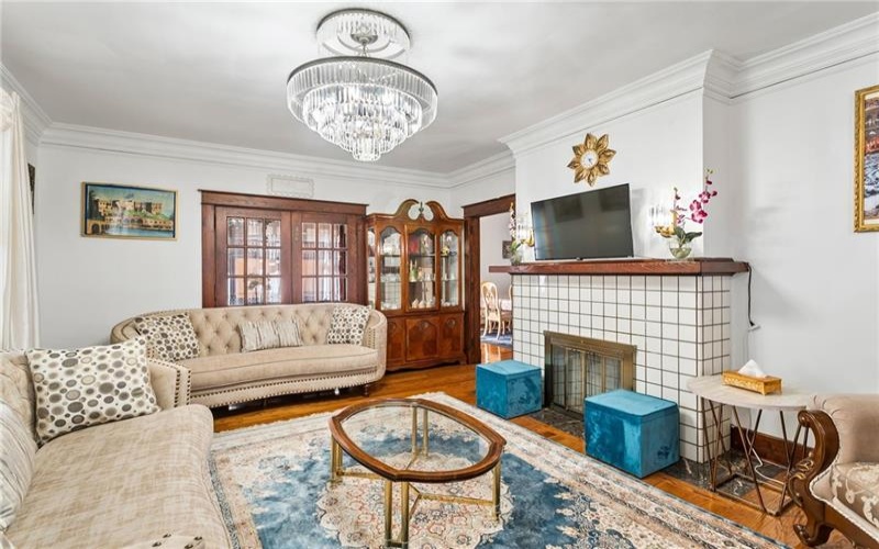 701 Cowan Ave, Jeannette, 15644, 4 Bedrooms Bedrooms, 10 Rooms Rooms,1.1 BathroomsBathrooms,Residential,For Sale,Cowan Ave,1689525