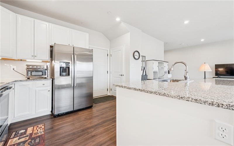 2002 Callaway Dr, 15644, 15644, 3 Bedrooms Bedrooms, 8 Rooms Rooms,2.1 BathroomsBathrooms,Residential,For Sale,Callaway Dr,1689524