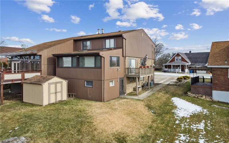 1020 Sarah Drive, North Versailles, 15137, 3 Bedrooms Bedrooms, 9 Rooms Rooms,1.2 BathroomsBathrooms,Residential,For Sale,Sarah Drive,1689585