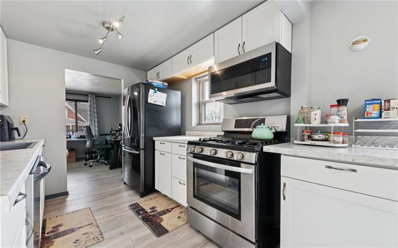 1020 Sarah Drive, North Versailles, 15137, 3 Bedrooms Bedrooms, 9 Rooms Rooms,1.2 BathroomsBathrooms,Residential,For Sale,Sarah Drive,1689585