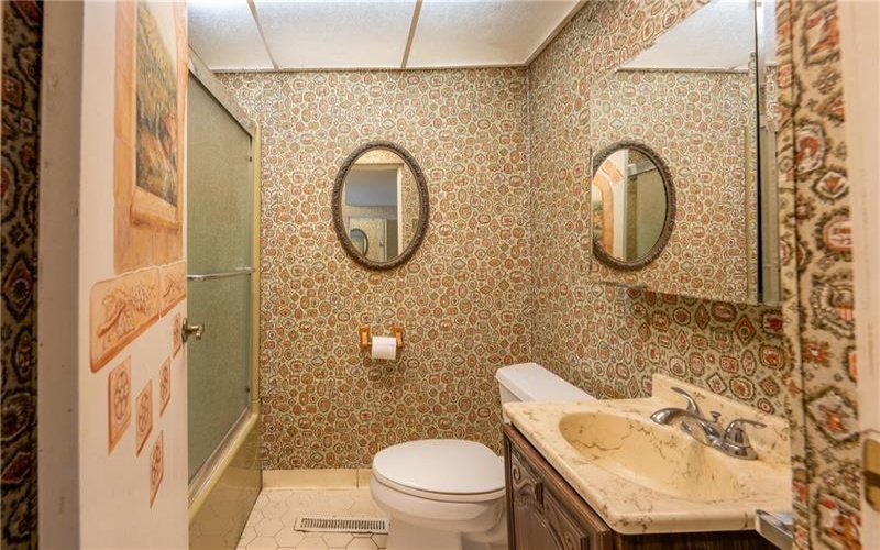 3340 Lincoln Hwy, Latrobe, 15650, 4 Bedrooms Bedrooms, ,2.1 BathroomsBathrooms,Residential,For Sale,Lincoln Hwy,1689565