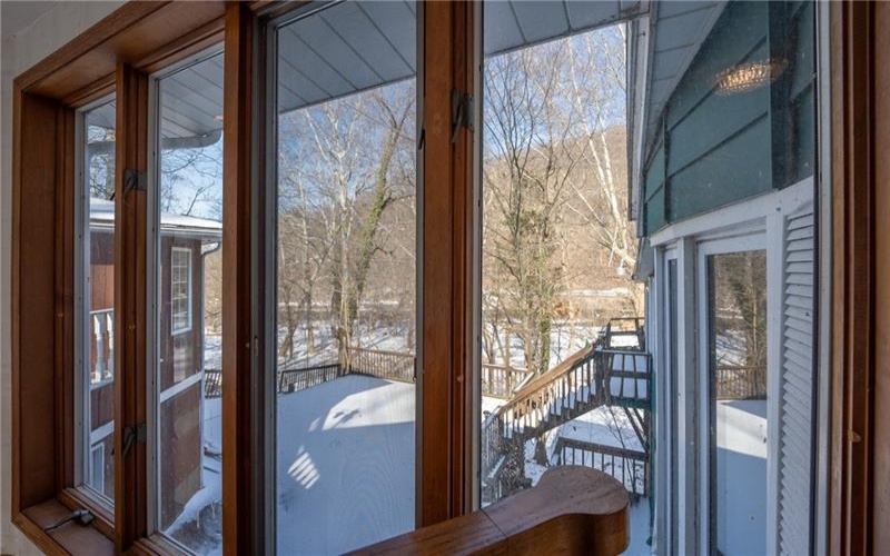 3340 Lincoln Hwy, Latrobe, 15650, 4 Bedrooms Bedrooms, ,2.1 BathroomsBathrooms,Residential,For Sale,Lincoln Hwy,1689565