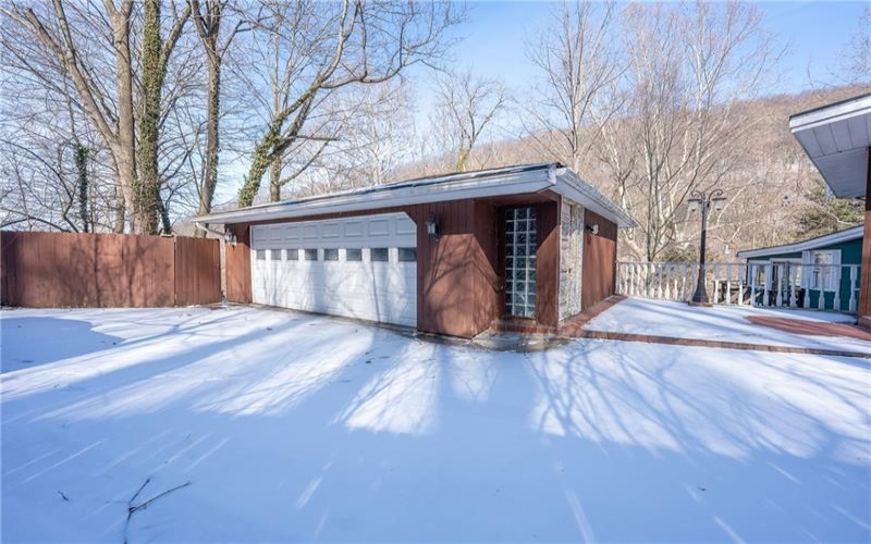3340 Lincoln Hwy, Latrobe, 15650, 4 Bedrooms Bedrooms, ,2.1 BathroomsBathrooms,Residential,For Sale,Lincoln Hwy,1689565