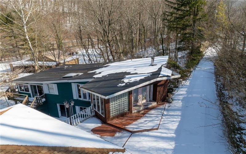 3340 Lincoln Hwy, Latrobe, 15650, 4 Bedrooms Bedrooms, ,2.1 BathroomsBathrooms,Residential,For Sale,Lincoln Hwy,1689565