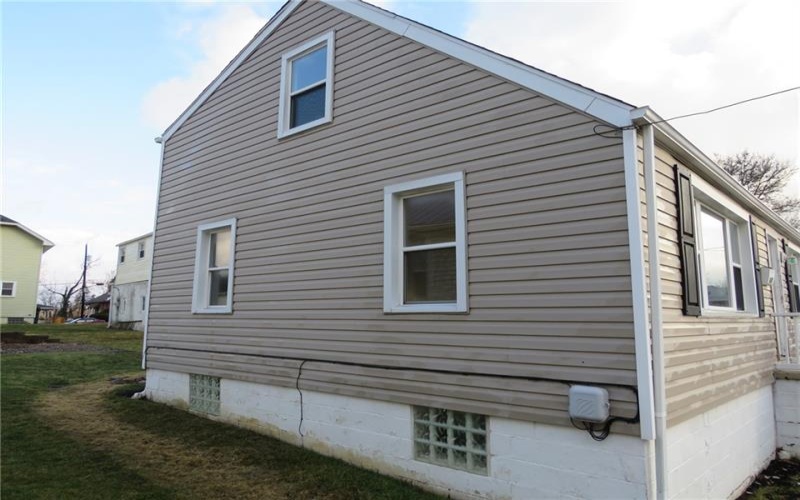 347 Clark St, Washington, 15301, 3 Bedrooms Bedrooms, 6 Rooms Rooms,2 BathroomsBathrooms,Residential,For Sale,Clark St,1689695