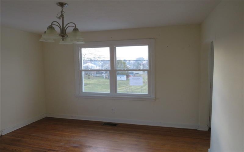 347 Clark St, Washington, 15301, 3 Bedrooms Bedrooms, 6 Rooms Rooms,2 BathroomsBathrooms,Residential,For Sale,Clark St,1689695