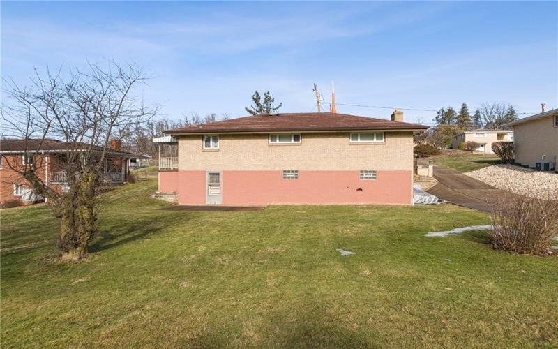 741 Whitehead Lane., North Huntingdon, 15642, 3 Bedrooms Bedrooms, 5 Rooms Rooms,1.1 BathroomsBathrooms,Residential,For Sale,Whitehead Lane.,1689557