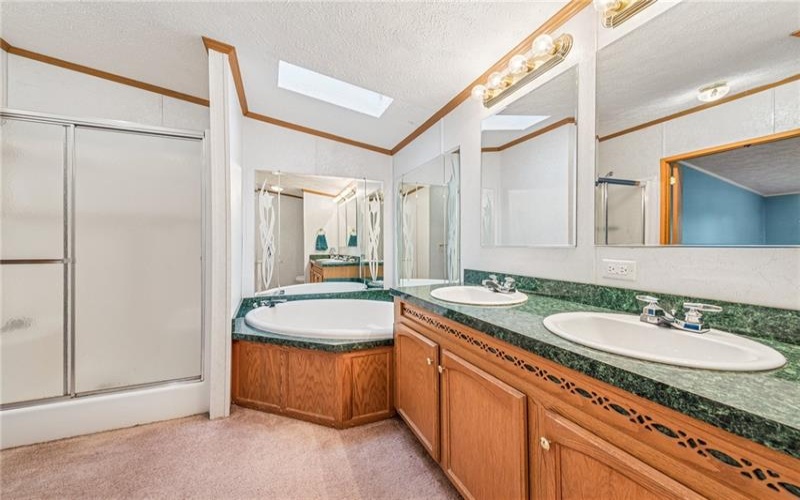 215 THOMPSON, IRWIN, 15642, 3 Bedrooms Bedrooms, 8 Rooms Rooms,2 BathroomsBathrooms,Residential,For Sale,THOMPSON,1689870