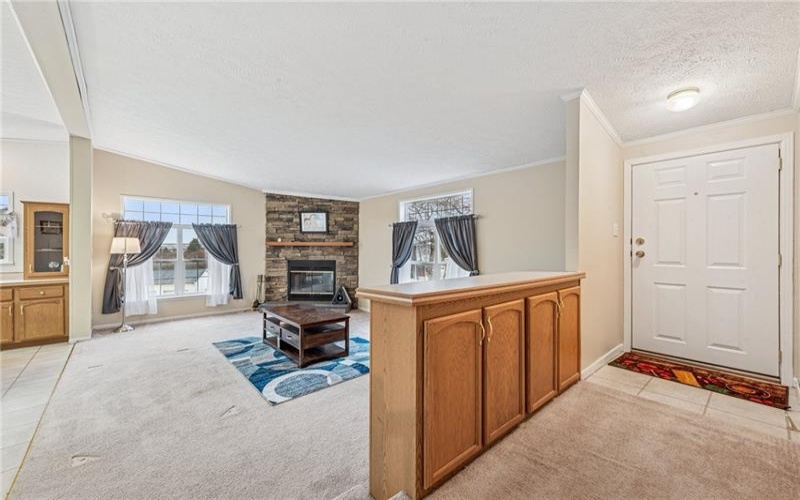 215 THOMPSON, IRWIN, 15642, 3 Bedrooms Bedrooms, 8 Rooms Rooms,2 BathroomsBathrooms,Residential,For Sale,THOMPSON,1689870
